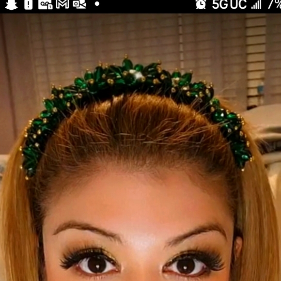 Accessories - CRYSTAL EMERALD